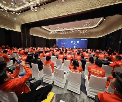 四維衛浴與家體系深化合作，共繪“48小時廚衛陽極速煥新”新篇章