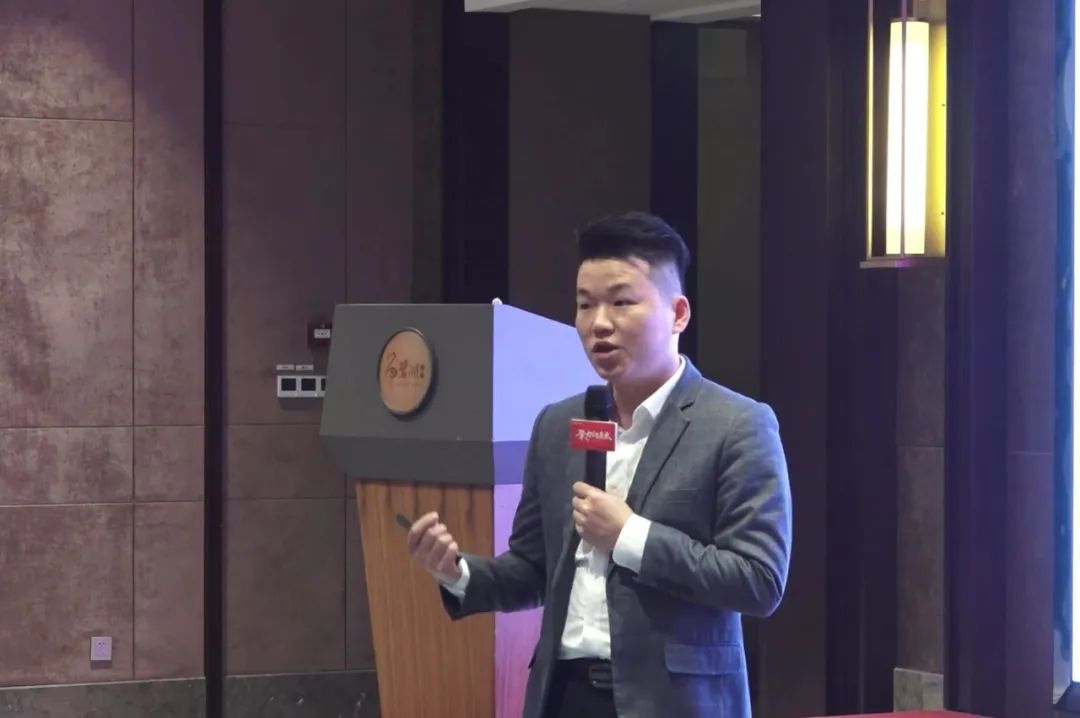 1672128414657509.jpg 5.jpg