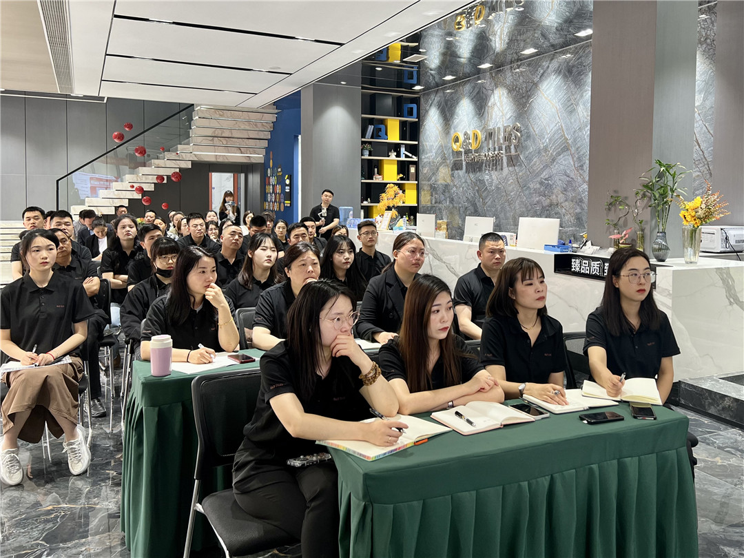 1716973463600297.jpg 05.jpg