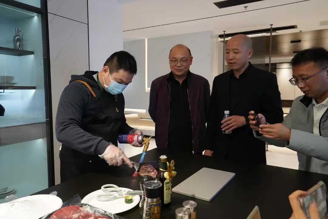 1735371219115941.jpg 7.jpg